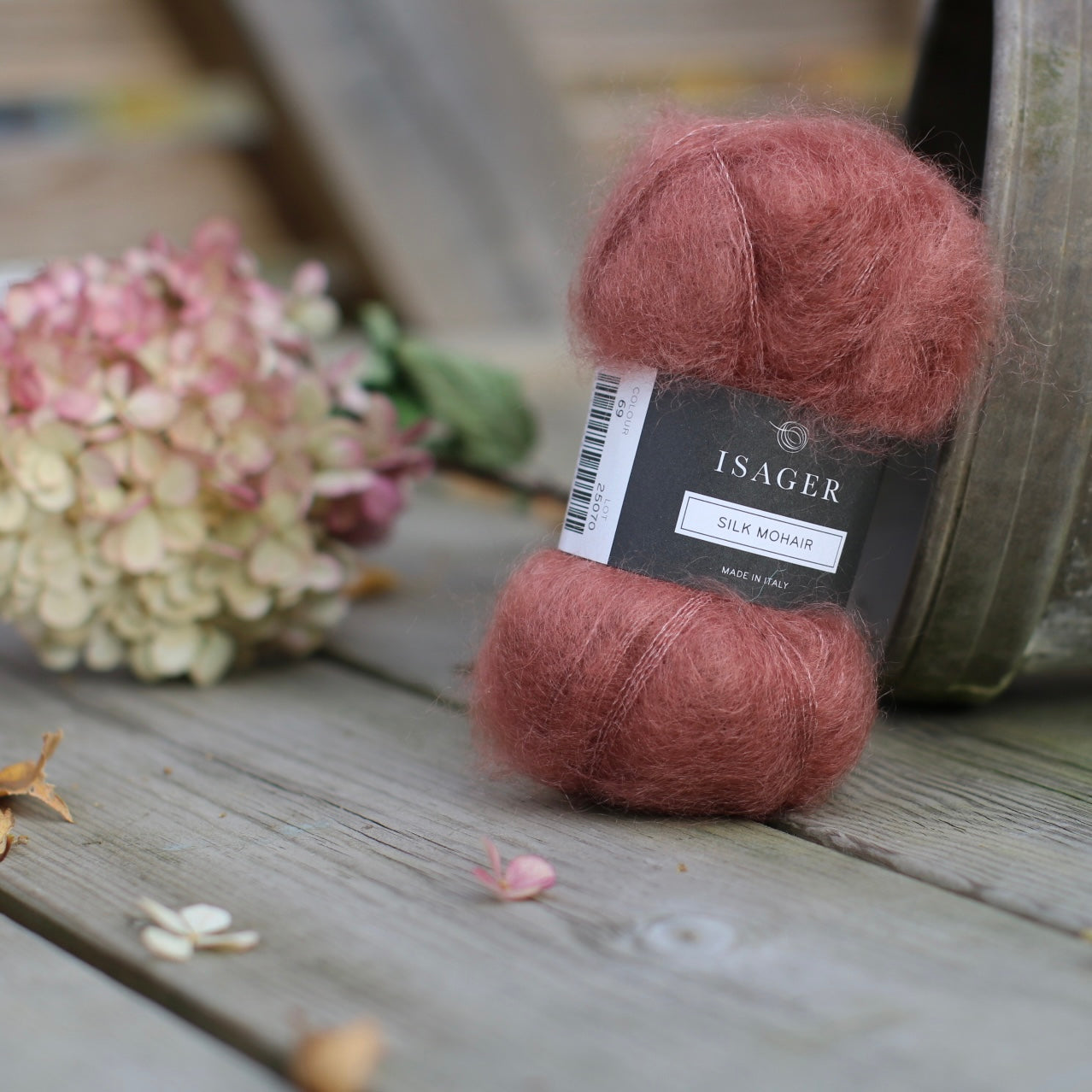 ISAGERs silk mohair