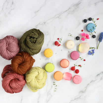 Macaroons & Flowers